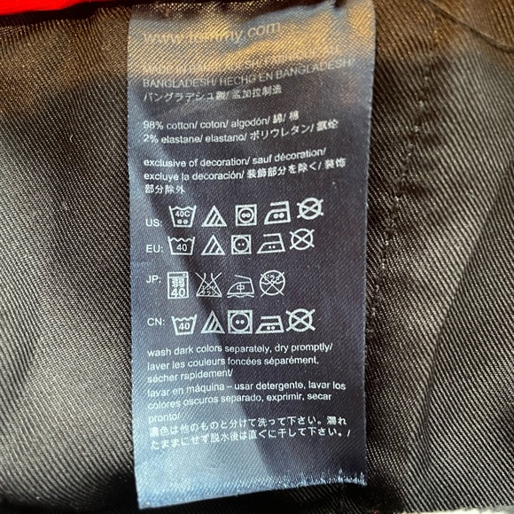 Tommy Hilfiger Shorts - Picture 4 of 6